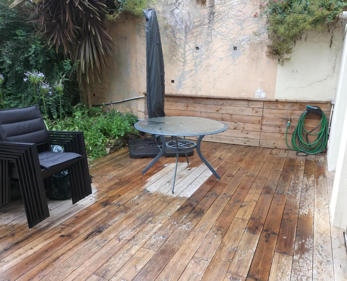 Appartement Au Centre Ville Avec Un Beau Jardin Prive Lannion Eksteriør billede